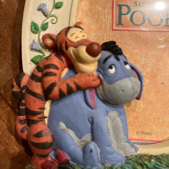 Simply Pooh Frame - Picture 3 of 6
